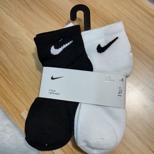 Nike Boys 6 Pack Lightweight Ankle Socks Black/White/Gray Shoe Size 10C-3Y NWT